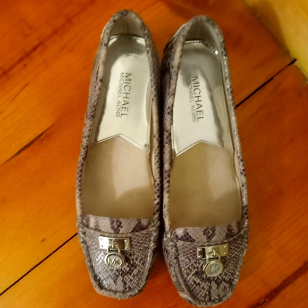 Women's michael kors lofars